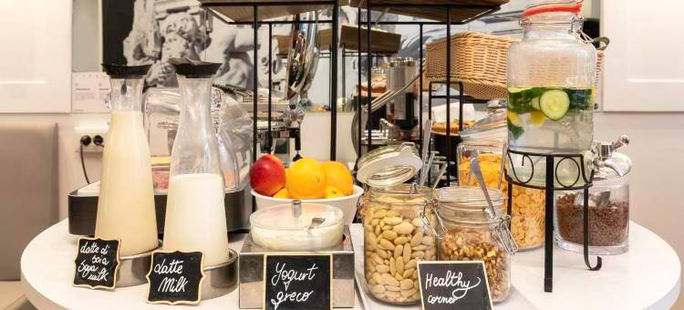 意大利罗马维米纳勒住宿加早餐酒店(B&B Hotel Roma Italia Viminale)图片