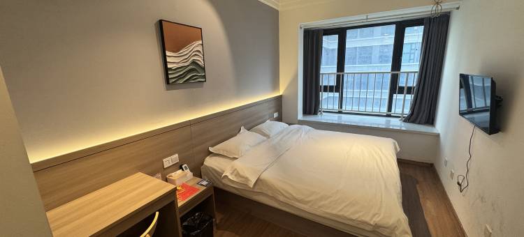 柒星荔枝酒店(河南轻工职业学院嵩山校区金水源欢乐谷店)图片