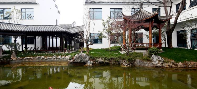 景德镇凤凰留园酒店(中国陶瓷博物馆古窑店)图片