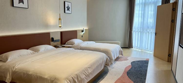 青川唐家河熊猫酒店图片