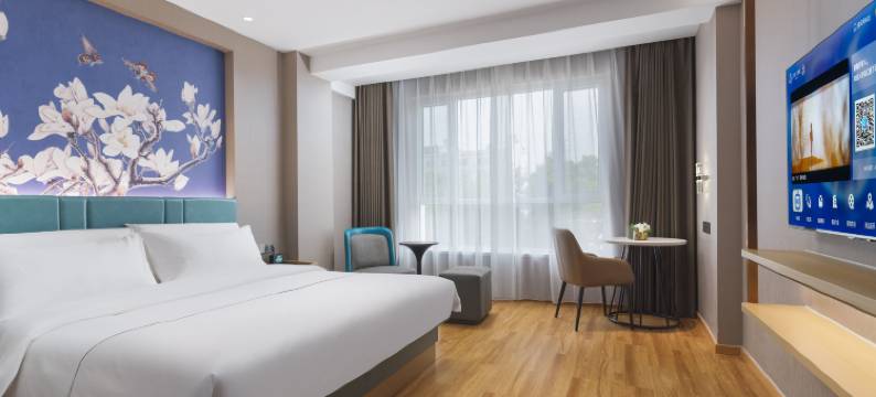 白玉兰酒店(银川悦海新天地金凤万达店)图片