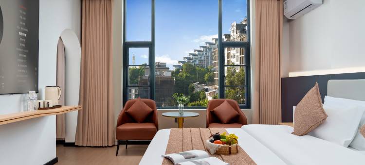 桔朵智能酒店(大理高铁站洱海公园店)图片