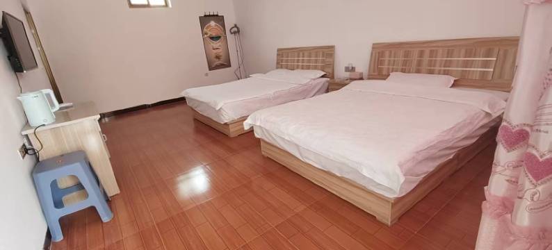 中卫捌拾壹号客栈(沙坡头景区店)图片