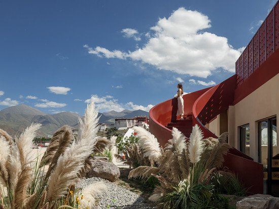 悦慕山·自在空境(布达拉宫店)