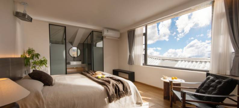 念湖归•Hotel设计师美宿(大理古城人民路店)图片