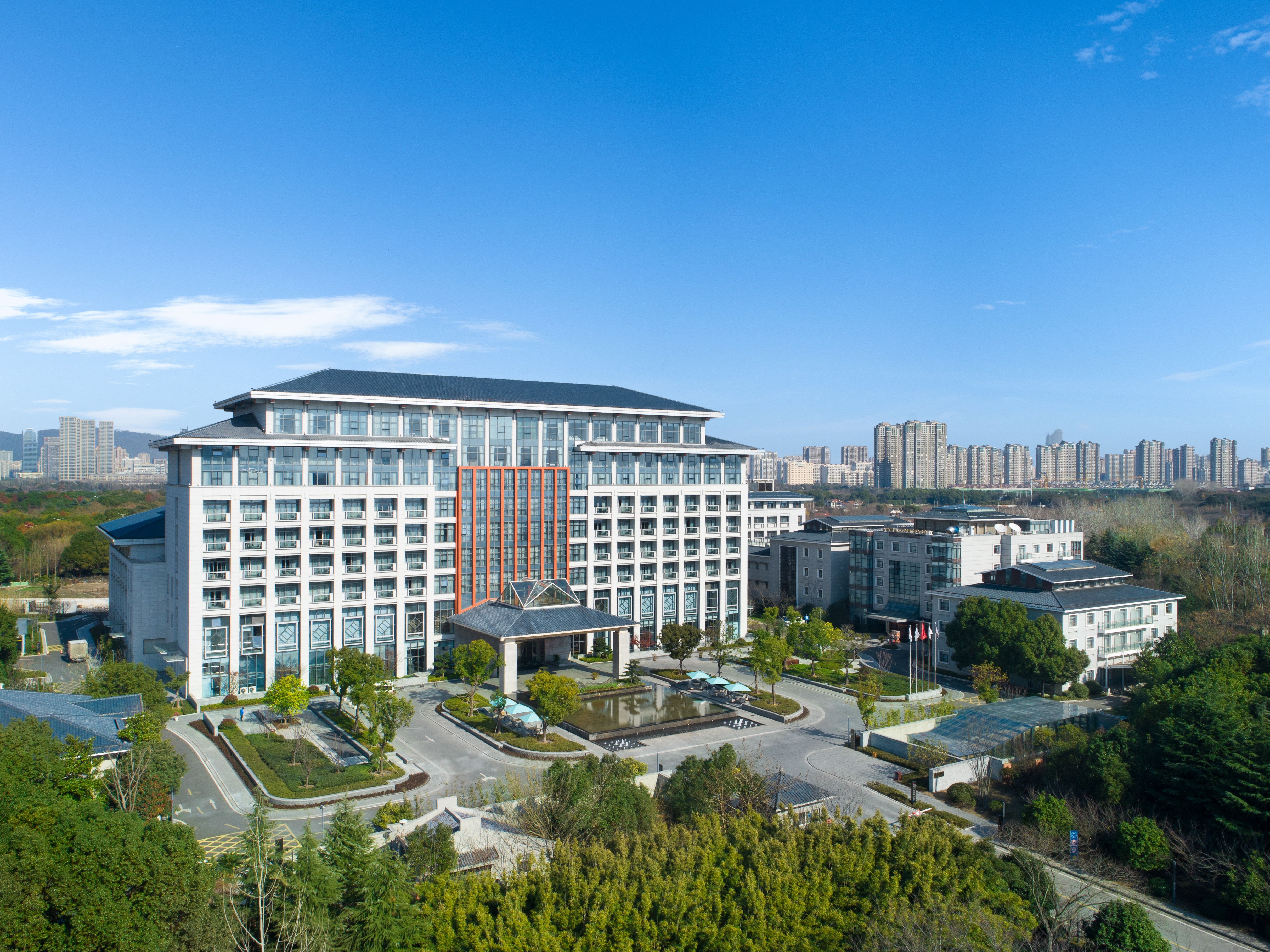 Marriott Hotel Wuxi LunengOver view