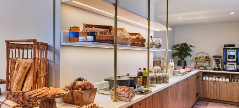 巴黎磨坊广场酒店(HappyCulture集团)(Posy Hotel by Happyculture)图片