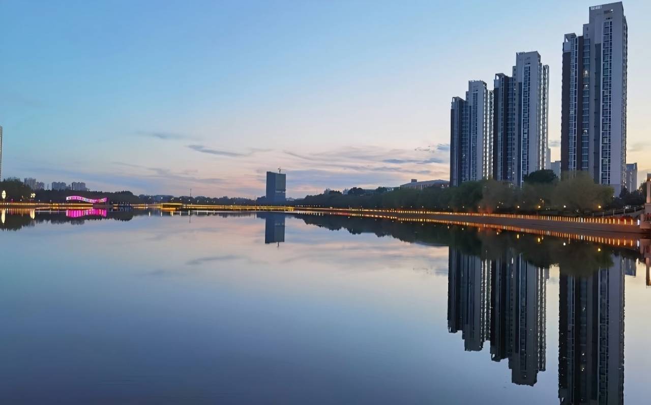 齐齐哈尔亚兰轻居酒店(万达广场店)图片