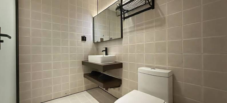 Shimmer·麦尔酒店(仁怀市国贸购物中心店)图片