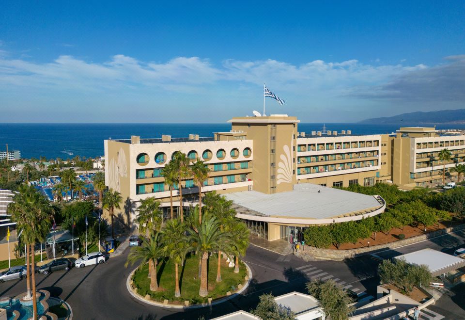 Royal & Imperial Belvedere Resort Hotel Overview