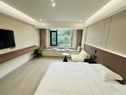 E·方民宿(池州高铁站店)