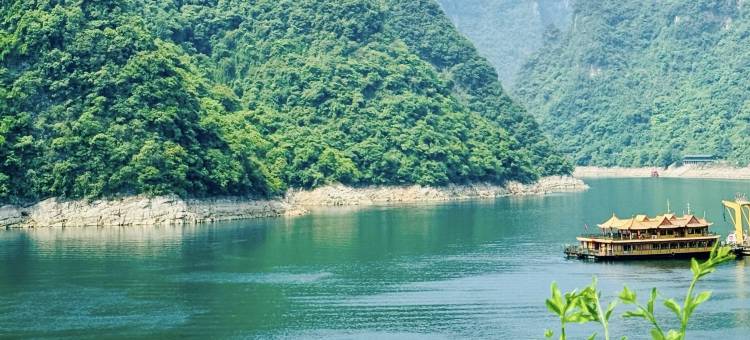 长阳曼华顿酒店(文化馆店)图片