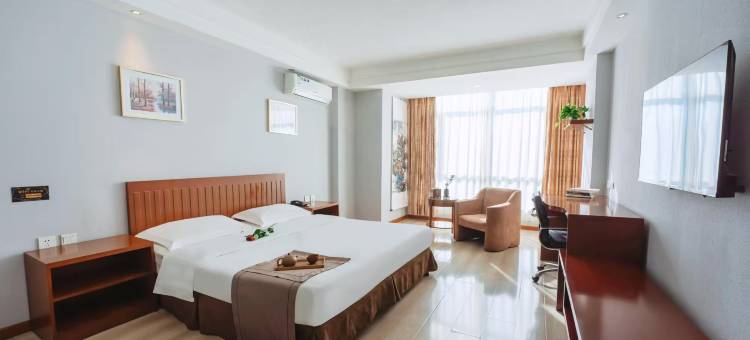 正和酒店(包头赛罕塔拉城中湿地草原店)图片