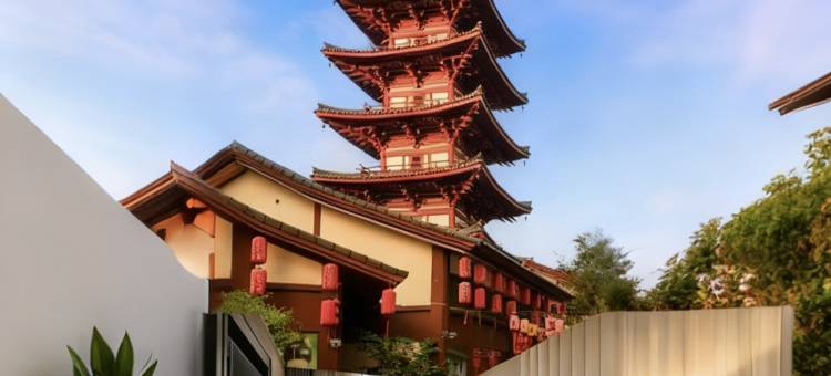 阜阳•兰花｜WARMWELCOMEMOMMYBUBBLEBATHWORLD酒店(二里井夜市店)图片