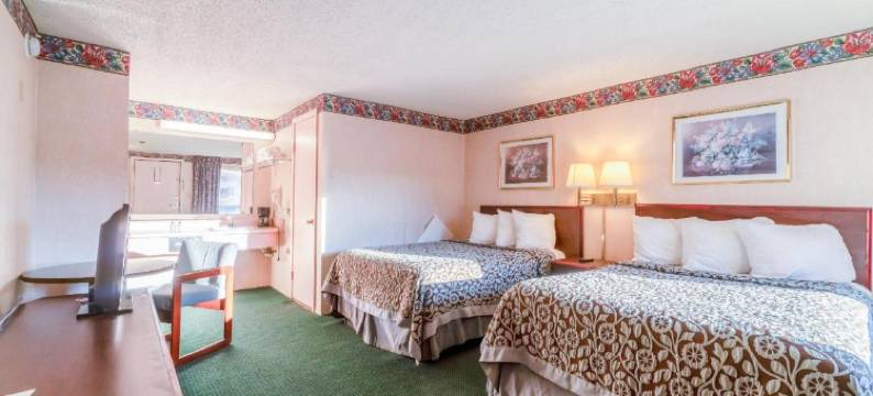 奥扎克交汇山景-由OYO管理(Ozark Junction Mountain View by OYO)图片