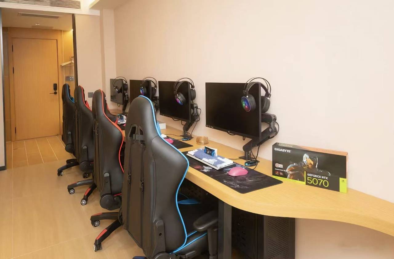 悠游电竞酒店(太原小店区通达街地铁站店)图片