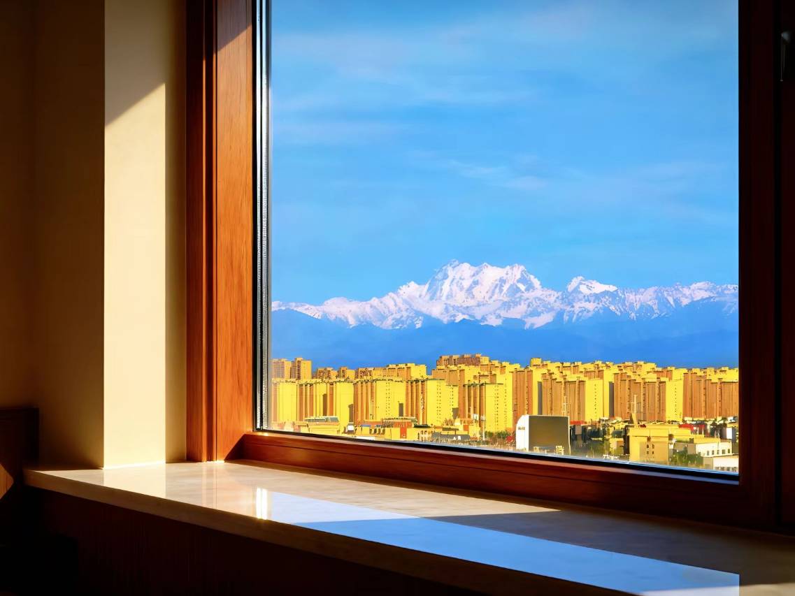 格林东方酒店(乌鲁木齐天山国际机场新天润国际社区店)图片