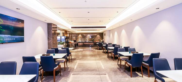 逸喆国际酒店(玉林兴业高铁站人民广场店)图片