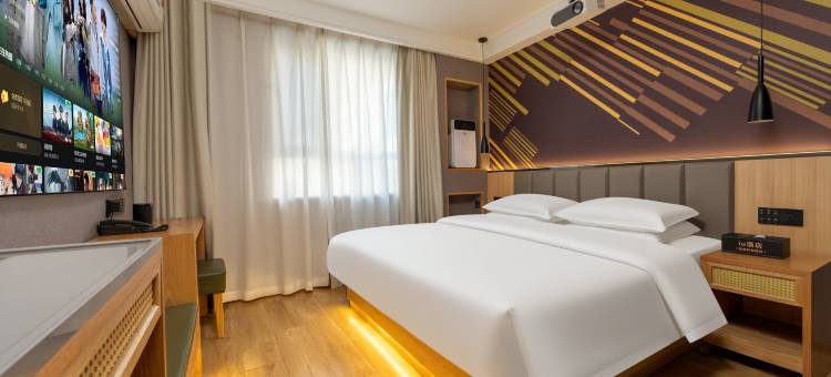 IU酒店(张掖西站钟鼓楼店)图片