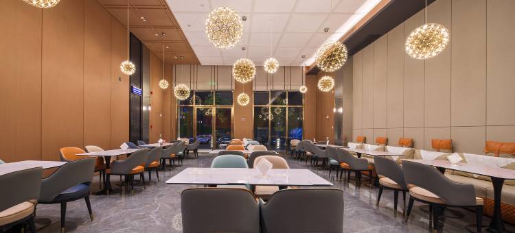 嘉鱼三湖美悦酒店(二乔公园南嘉商业城店)图片