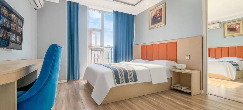 西昌索特酒店(邛海湿地火把广场店)图片