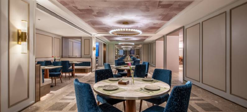 黄山南大门换乘中心美居酒店图片