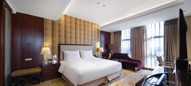 东方国际酒店(乐平市东湖公园店)图片