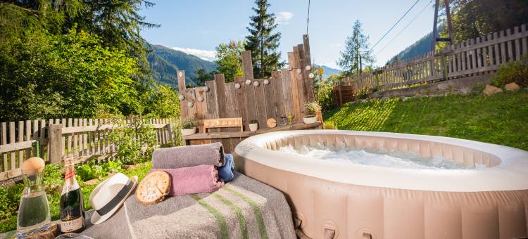 Homebase Tirol Mountain Logde图片