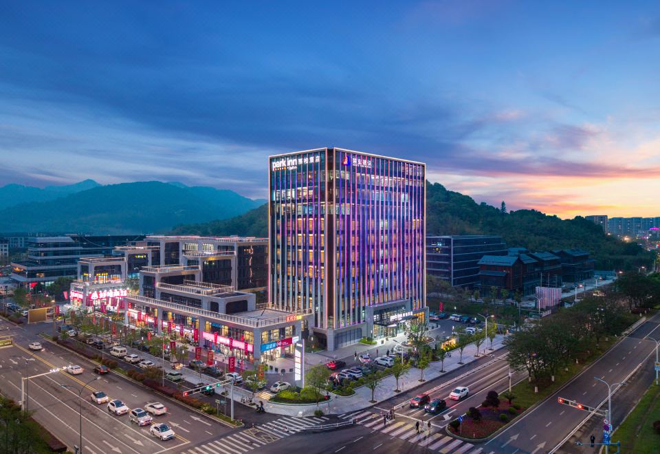 湖州德清丽柏酒店外景图