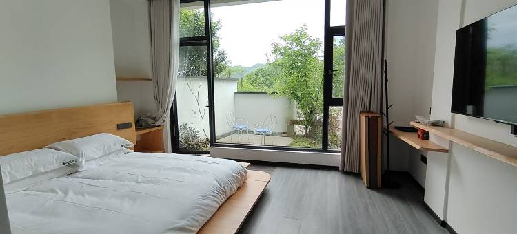闲云柒赤图片