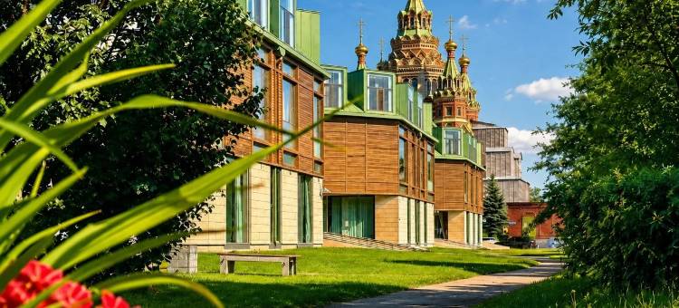 新彼得霍夫酒店(New Peterhof Hotel)图片