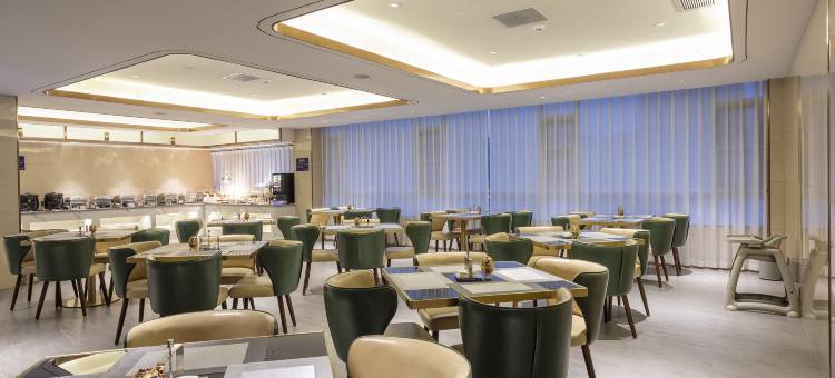 雅斯特国际酒店 ▏轻奢典雅人文设计(曲靖麒麟区嘉城商业广场店)图片