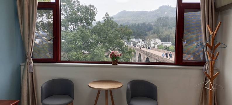 休宁登封桥酒楼图片