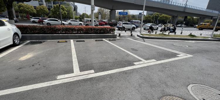 易佰连锁旅店(南京龙眠大道地铁站店)图片