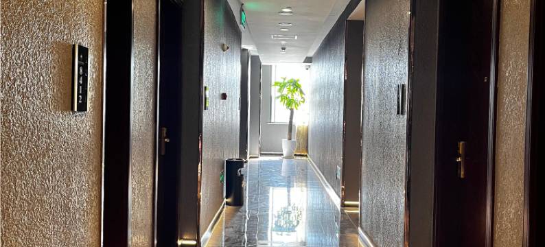 上海漫电竞酒店(春申路地铁站店)图片