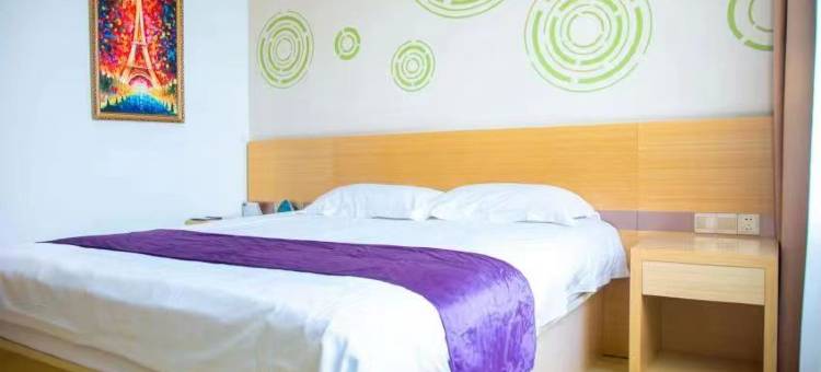 格林豪泰酒店(大连金州桃园小区鸿伟澜山轻轨站店)图片