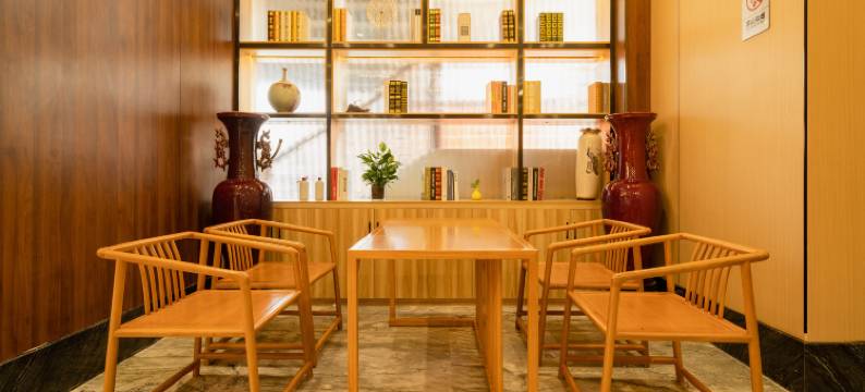 金铭酒店(郑州升达经贸管理学院小乔地铁站店)图片