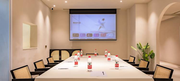 今夕何夕城市民宿(景德镇陶溪川文创街区店)图片