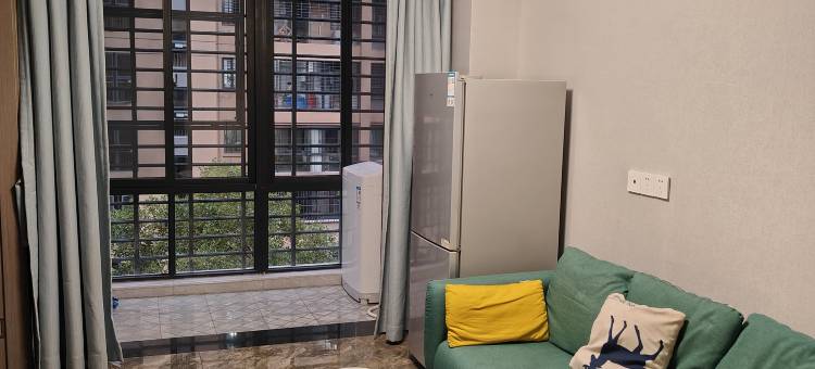 沐铭影音民宿(万达广场店)图片