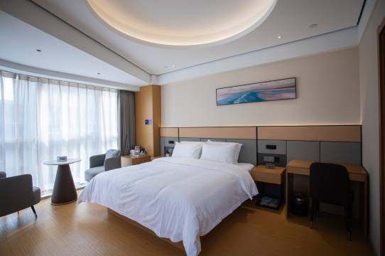 蕴朵酒店(平度红旗路中杰时代广场店)