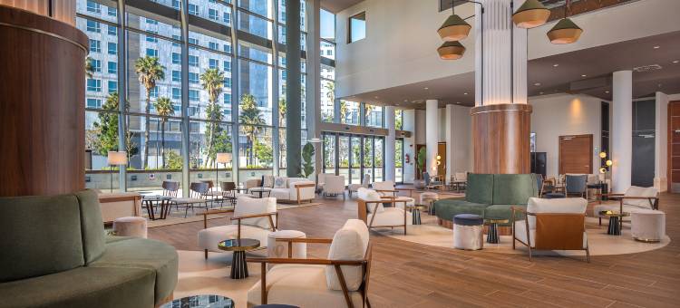 瓦伦西亚美利亚酒店(Melia Valencia)图片