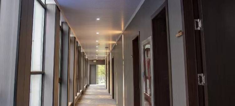 怡文酒店(镇江高铁站店)图片