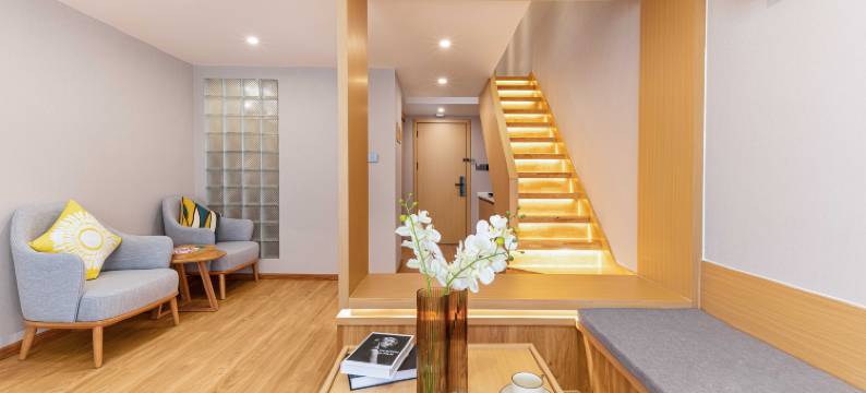 喜悦设计师酒店(时代广场西昌站店)图片