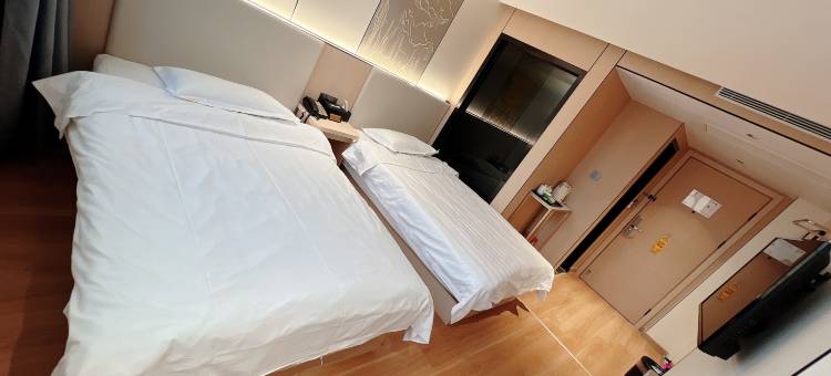 速8优选酒店(福州万象城宝龙店)图片