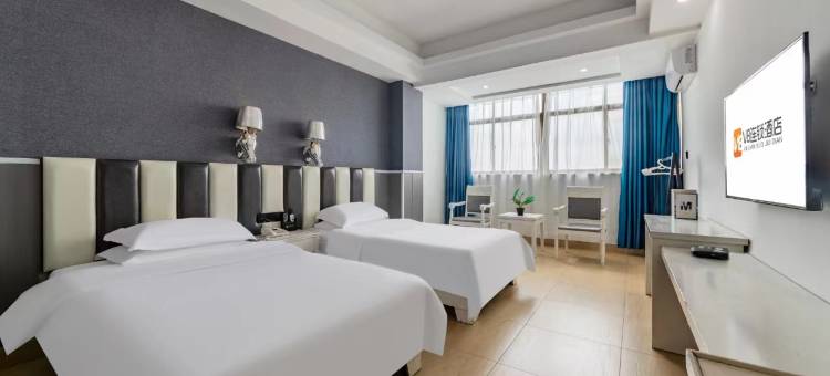 定安V8时尚酒店(定安汽车站店)图片