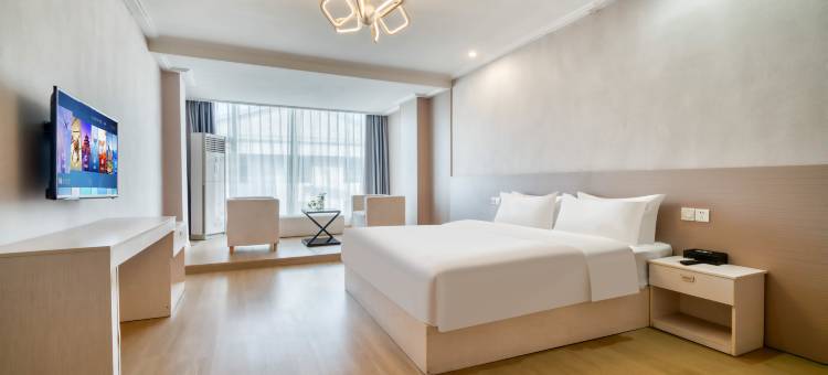 TOWO上品酒店(上饶市步行街金龙岗青年艺术街区店)图片