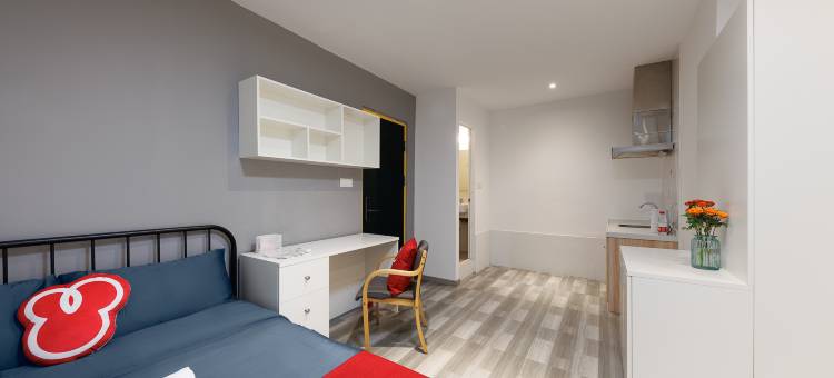 路客美宿(广州公园前地铁站店)图片