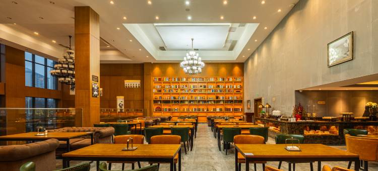 喆凡酒店(常德柳叶湖大小河街店)图片