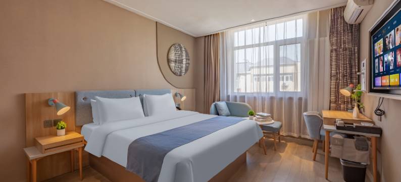 驿家365连锁酒店(石家庄勒泰中心和平路店)图片