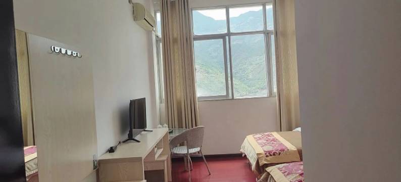 兰坪红玉酒店图片